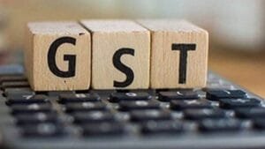 जालंधर की दुकानों पर GST का छापा