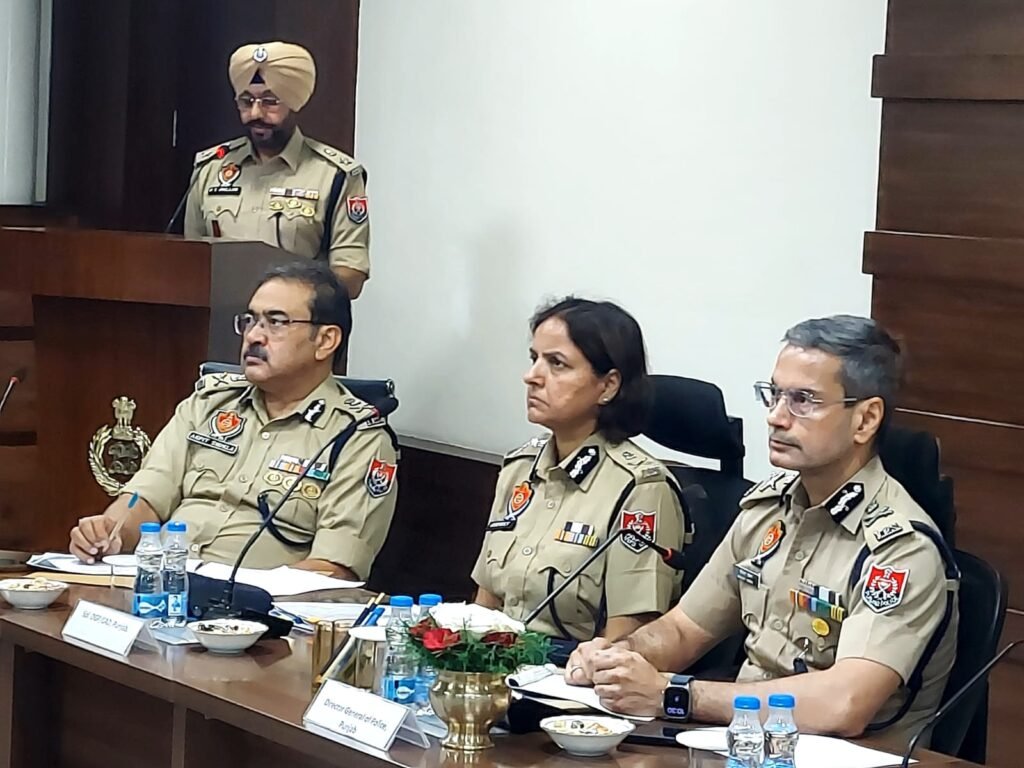 Punjab News : पंजाब पुलिस क्राइम और नशा बिक्री हॉटस्पॉट्स पर बढ़ाएगी सीसीटीवी निगरानी: डीजीपी गौरव यादव