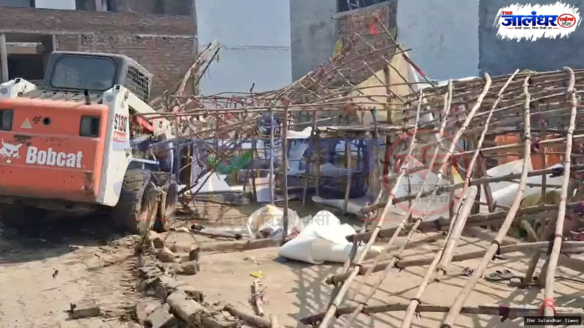 Phagwara Market Committee removes unauthorised huts and kiosks from Dana Mandi during anti-encroachment drive