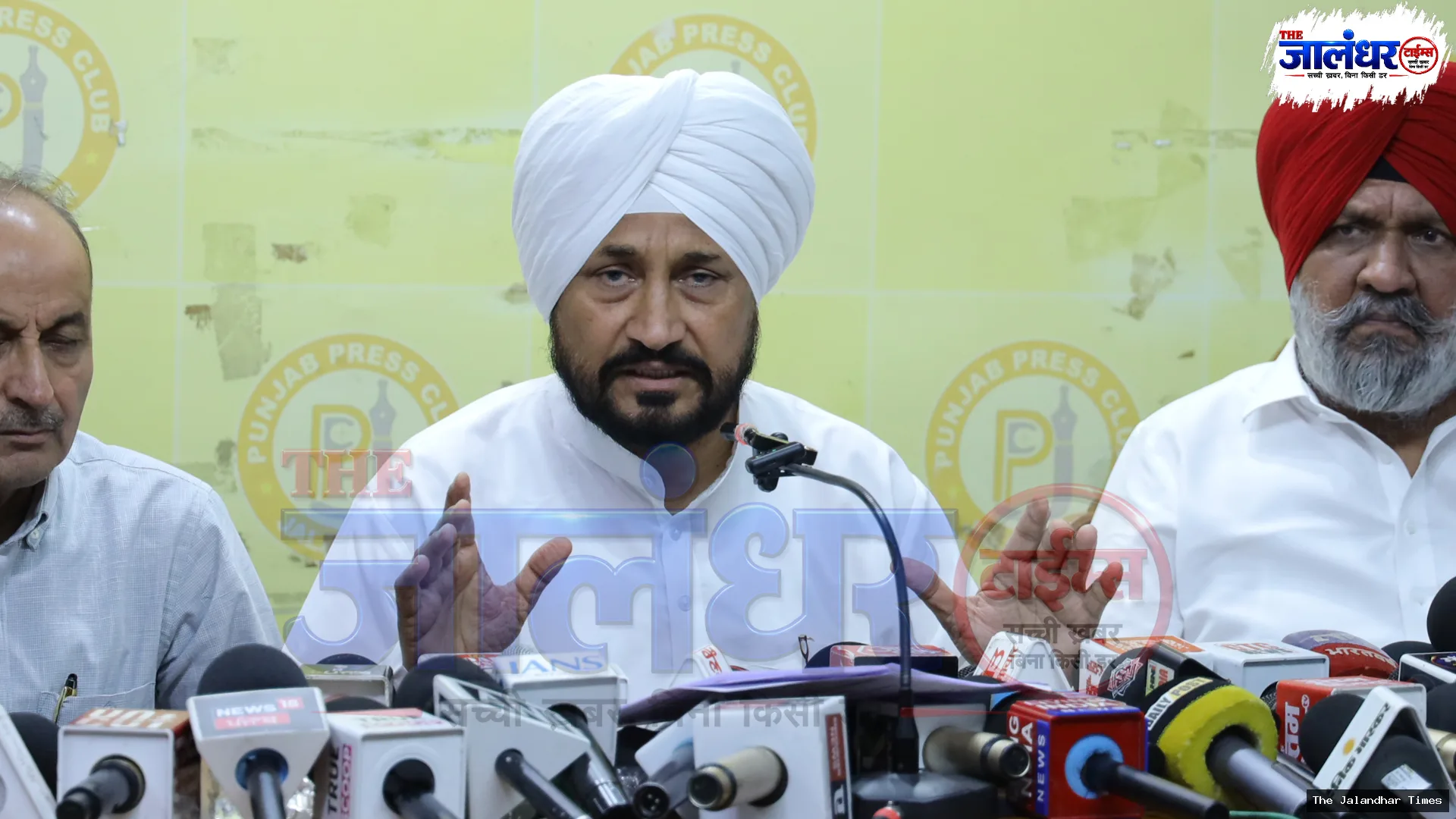 Jalandhar MP Charanjit Singh Channi addresses a press conference on drugs, corruption and law and order in Punjab