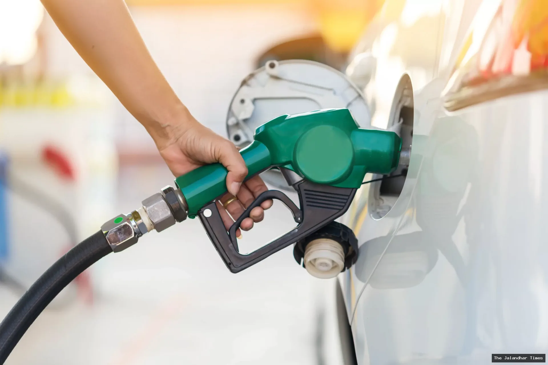 Nayara Raises Petrol by ₹5, Diesel by ₹3 as Global Oil Costs Rise
