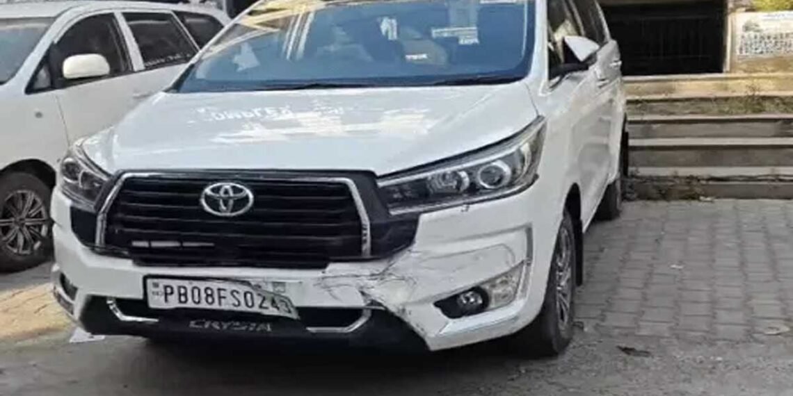 jalandhar-accident-bjp-leader-manoranjan-kalia-house-news