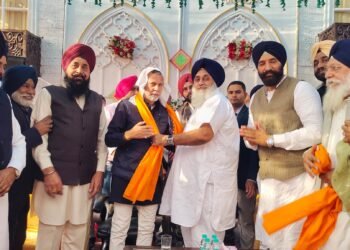 Arvind Khanna joins Shiromani Akali Dal with Sukhbir Singh Badal in Sangrur