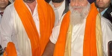 केएस माखन शिरोमणि अकाली दल में शामिल होते हुए सुखबीर सिंह बादल के साथ नकोदर में