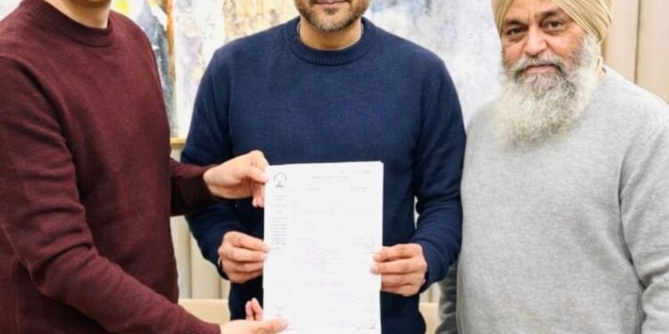 रायज़ादा हंसराज स्टेडियम में लगेगा सोलर पावर प्लांट, सांसद हरभजन सिंह ने एमपी फंड से 13.48 लाख की ग्रांट दी