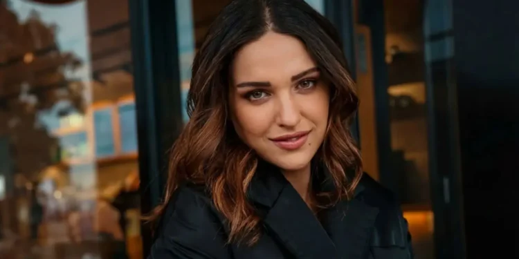 Himanshi Khurana threat news, gangster Zeeshan Akhtar 10 crore ransom, Bollywood and Punjabi actress news