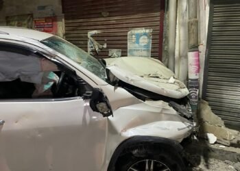 Jalandhar road accident Fortuner hits e-rickshaw grandmother and granddaughter died