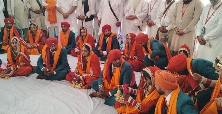 Mass marriage ceremony organized for needy couples in Nurmahal Jalandhar society provides household items